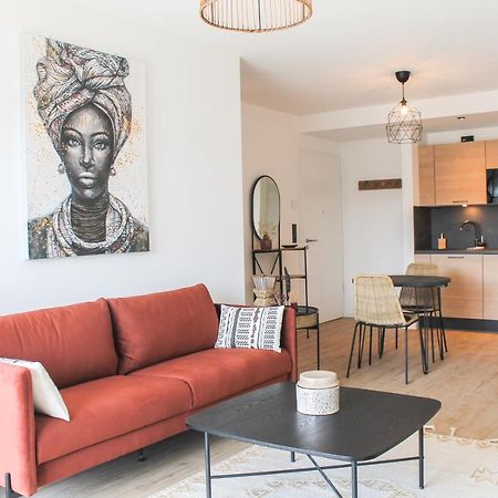 African-Style Apartment - Stadtnah, Parkplatz, E-Ladestation Fuer Auto & Fahrraeder, Gitterbox Fuer Fahrraeder, Fitnessstudio Coblence Extérieur photo