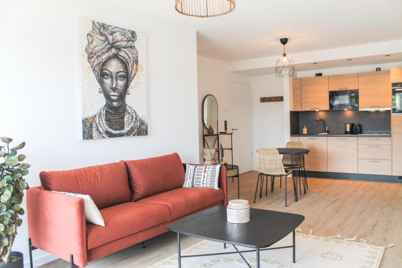 African-Style Apartment - Stadtnah, Parkplatz, E-Ladestation Fuer Auto & Fahrraeder, Gitterbox Fuer Fahrraeder, Fitnessstudio Coblence Extérieur photo