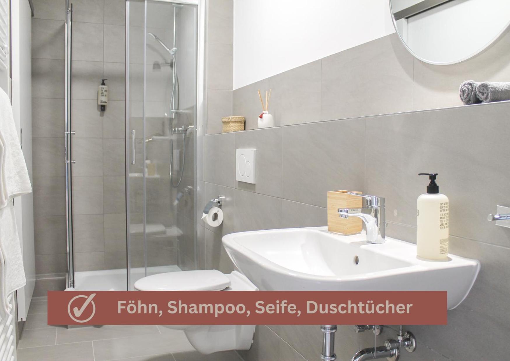 African-Style Apartment - Stadtnah, Parkplatz, E-Ladestation Fuer Auto & Fahrraeder, Gitterbox Fuer Fahrraeder, Fitnessstudio Coblence Extérieur photo